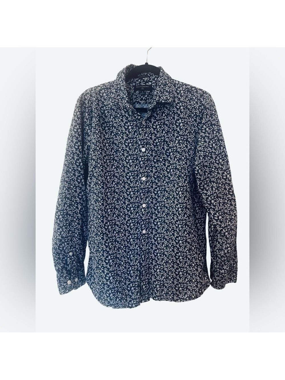 Banana Republic Men’s Slim Fit Linen Blue White Button‑Down Shirt Size: Medium